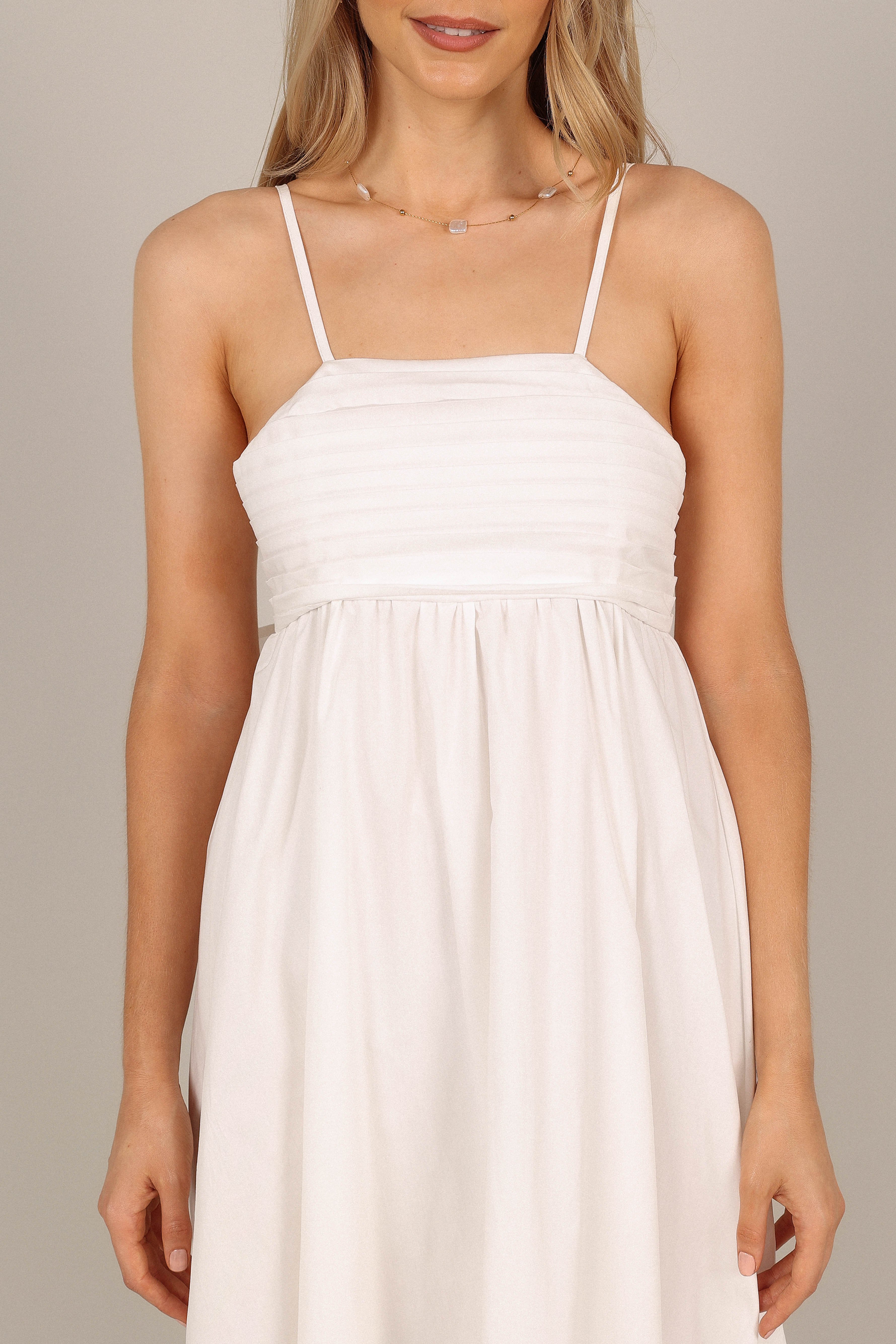 Alice Bow Back Midi Dress - White - Image 3