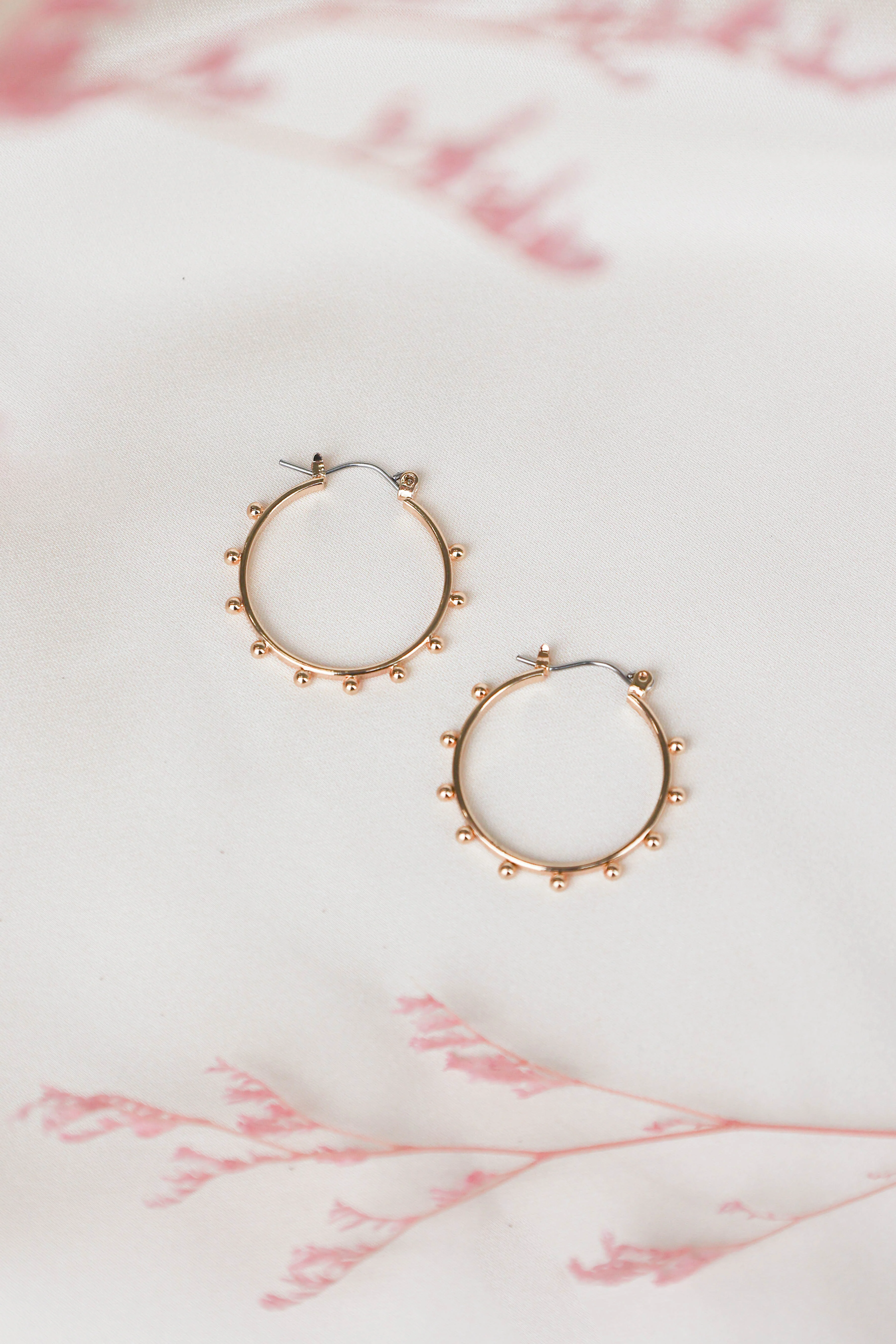 Caroline Hoop Earrings - Gold - Image 4