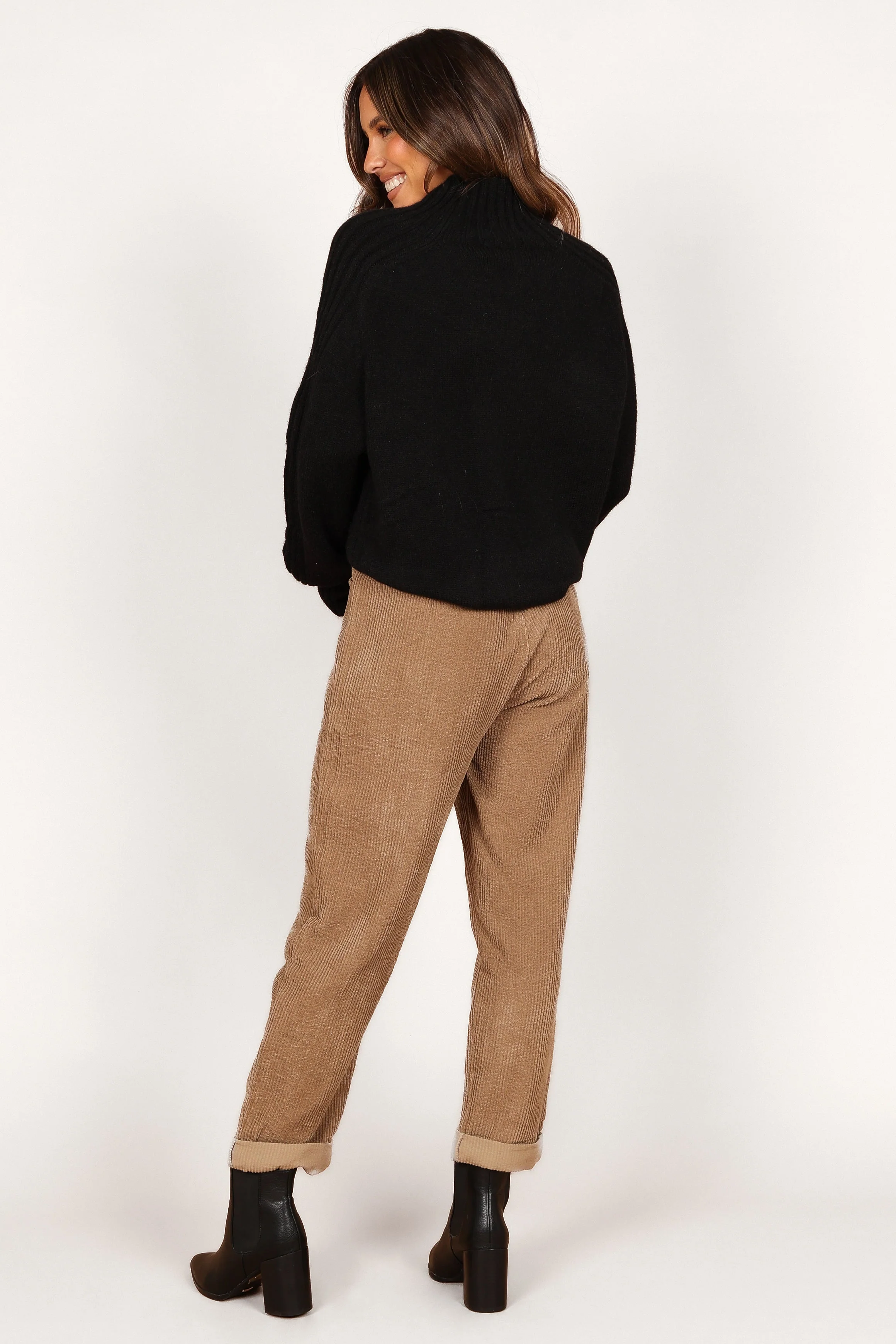 Cersi Knit Sweater - Black - Image 4