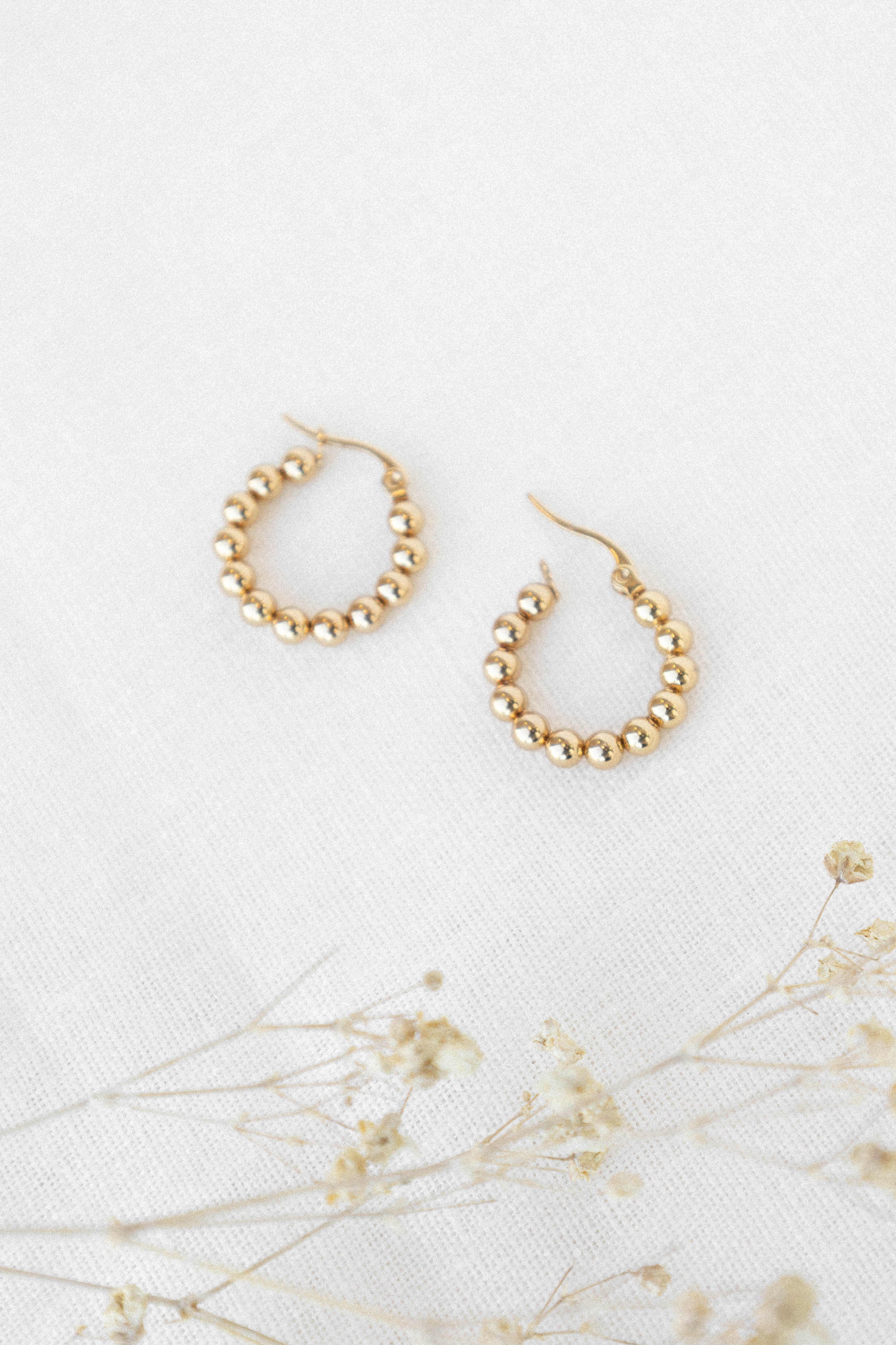 Chloe Hoop Earrings - Gold - Image 3