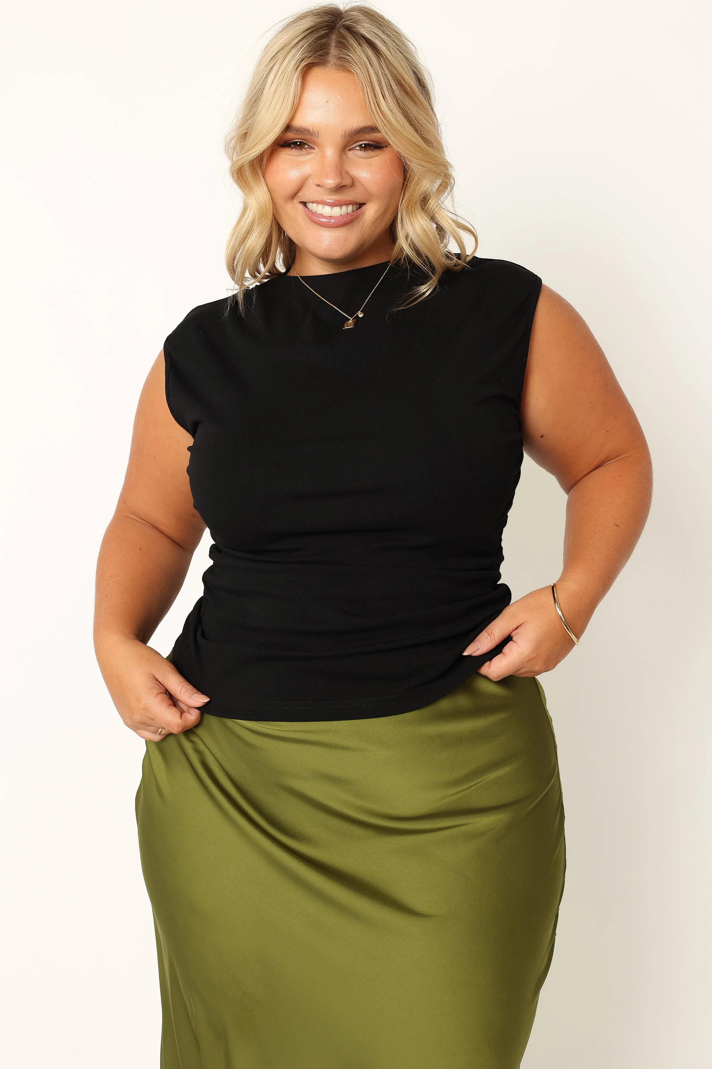 Nissa Top - Black - Image 5