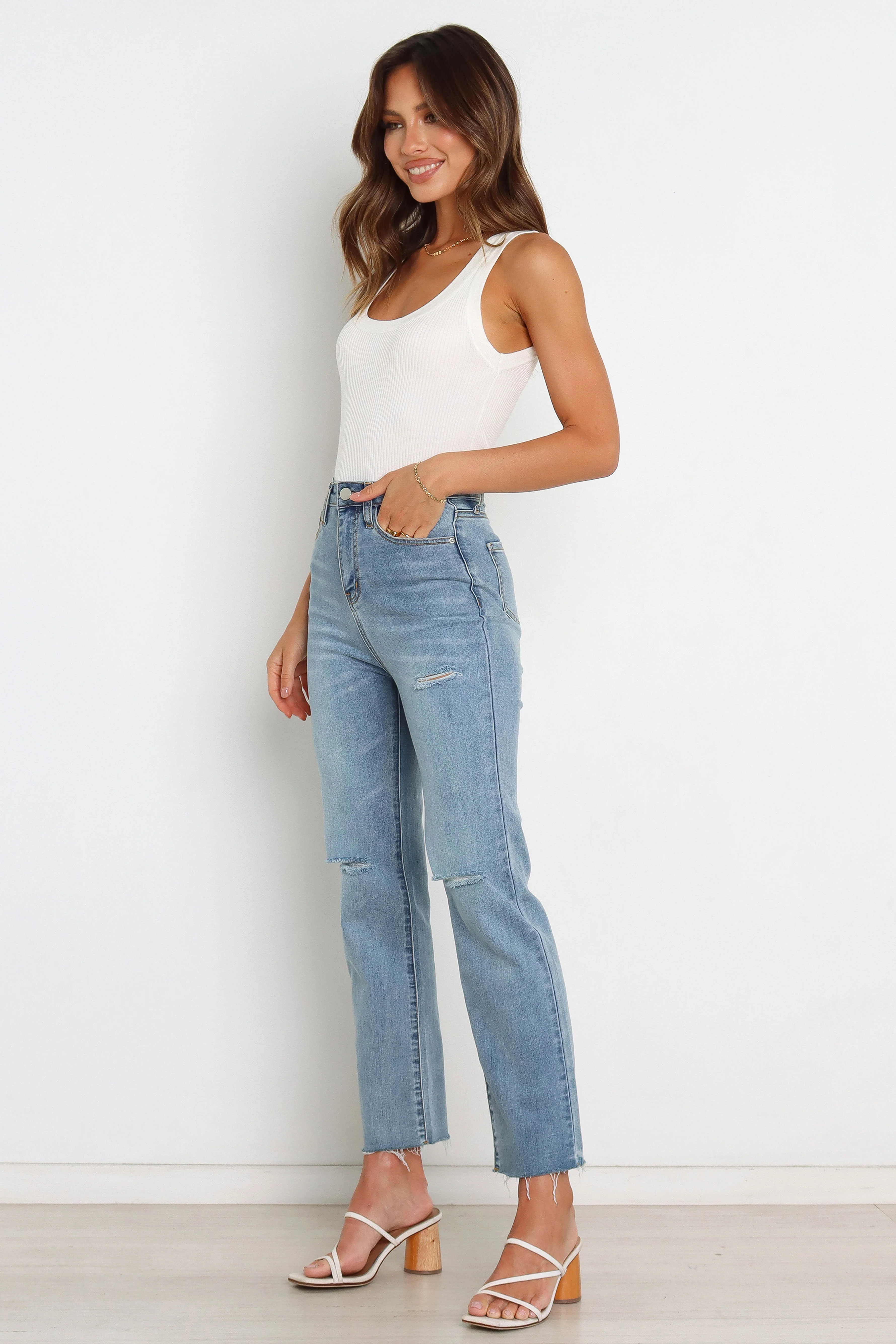 Tobi Top - White - Image 4